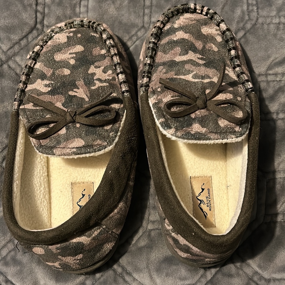 Boys slippers